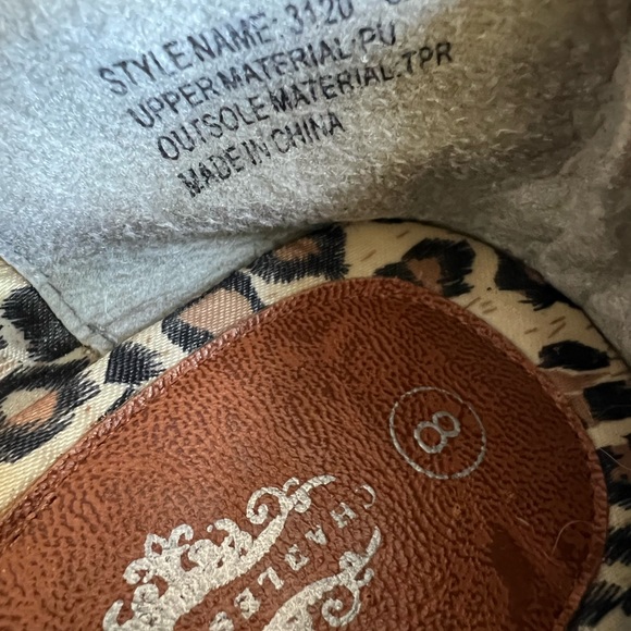 Charles Albert Cognac Flats with Animal Print Lining Size 8 - Picture 4 of 5